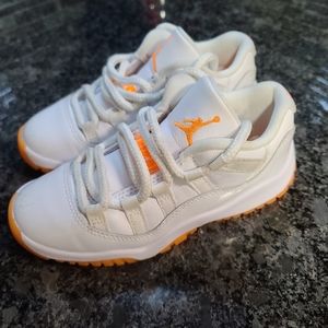 Air Jordan 11 Retro Low Citrus